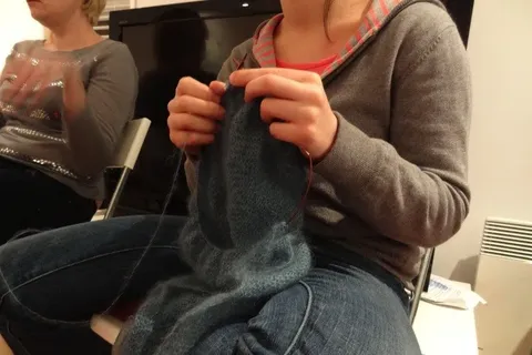 Point ajouré : technique de tricot dentelle et définition